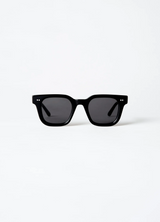 04 BLACK